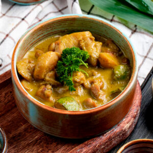 Ajiaco con Pollo Desmechado